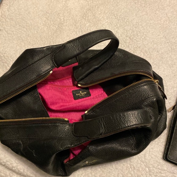 Kate Spade lightly used - Picture 2 of 2